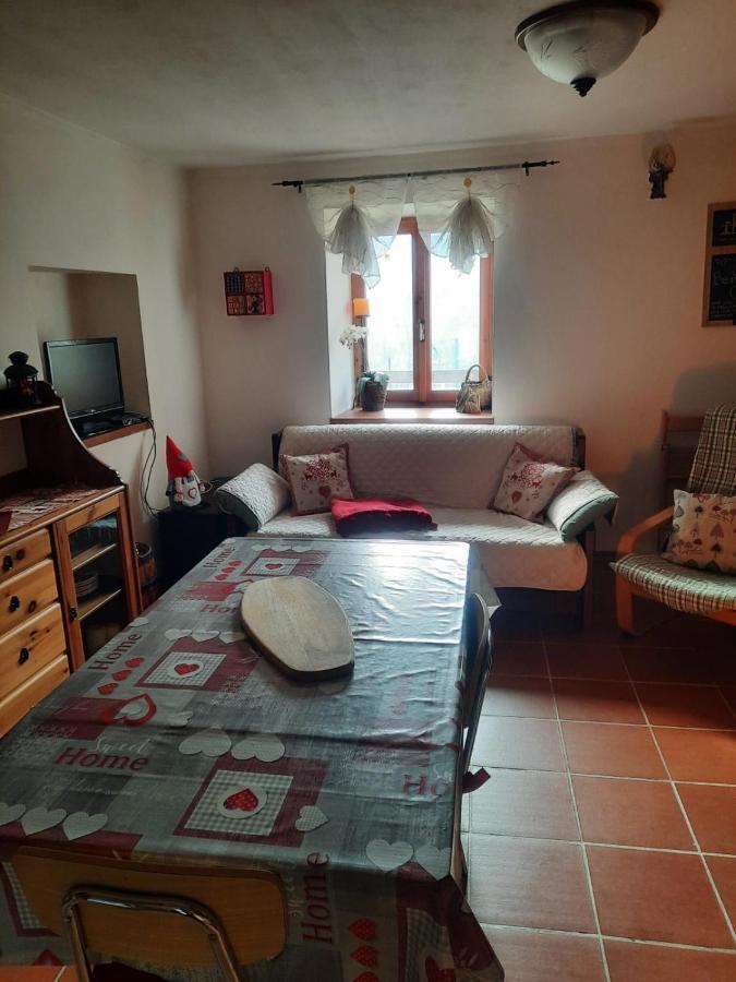 Casa Indipendente Val D'Ayas - Challand Saint Anselme Eksteriør bilde
